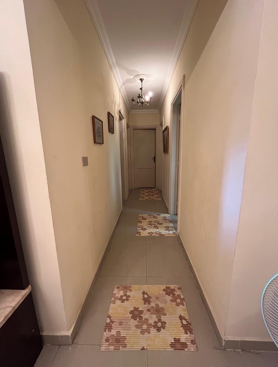 شقة فاخرة للبيع في كومباوند جرين فيو، المنتزه