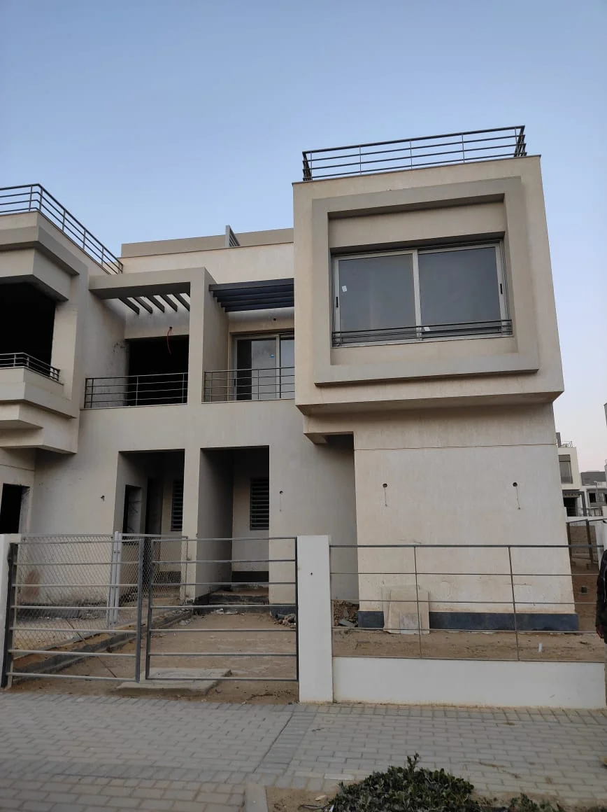 Stunning Twinhouse for Sale in Palm Hills New Cairo – 4 Bedrooms by Palm Hills Developments