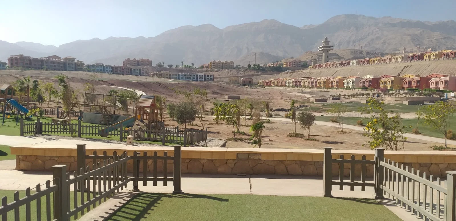 Stunning 2-Bedroom Chalet for Sale in Porto Sokhna by Amer Group