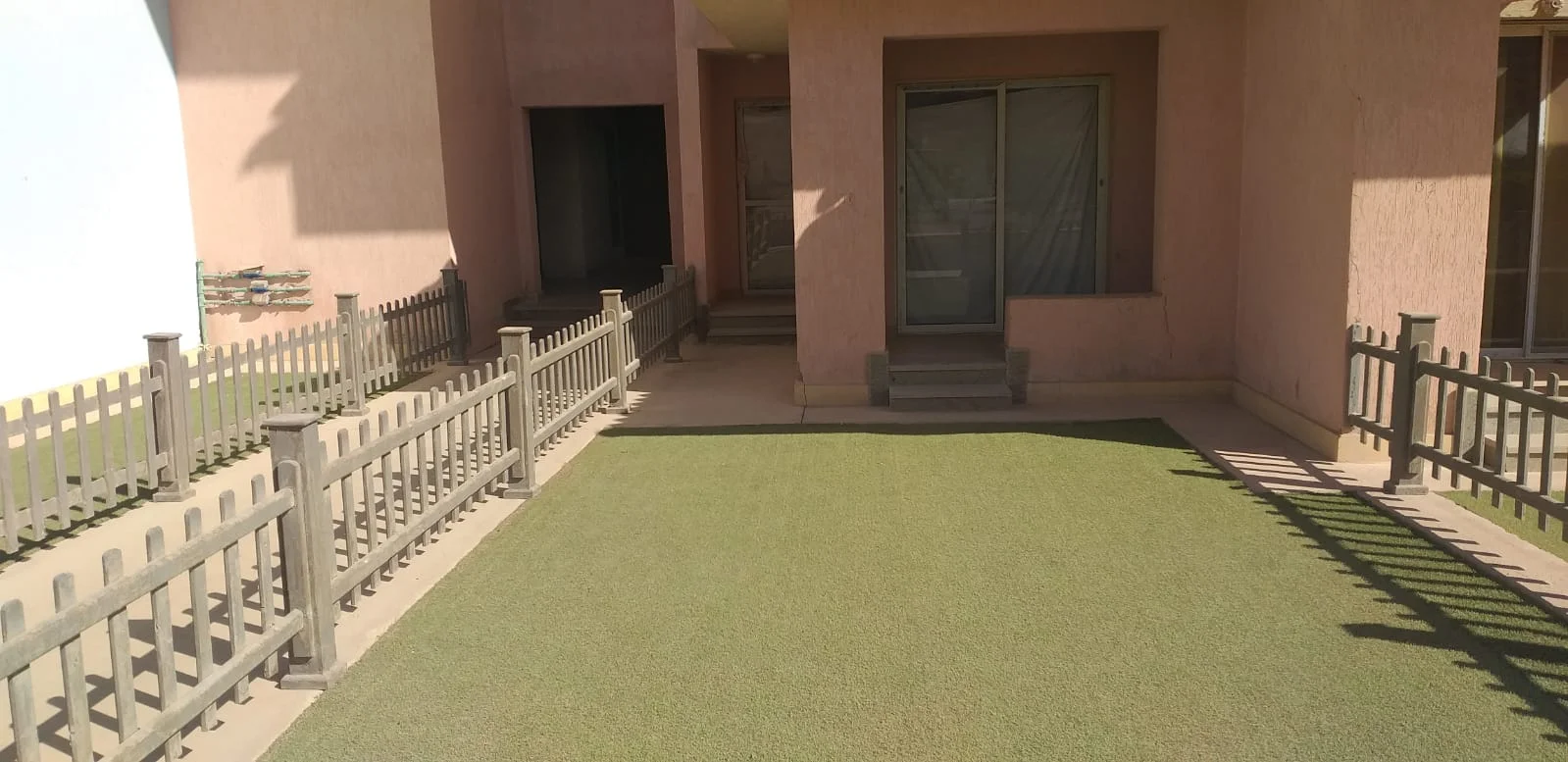 Stunning 2-Bedroom Chalet for Sale in Porto Sokhna by Amer Group