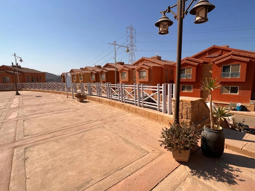 Exquisite Villa for Sale in Porto Sokhna with 5 Bedrooms by Amer Group