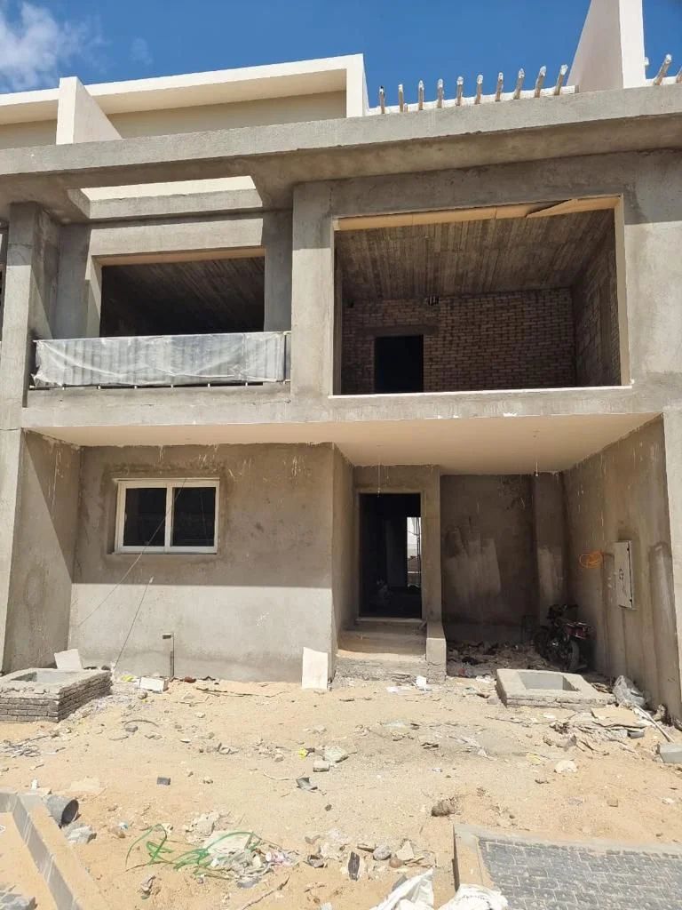 Luxurious Townhouse for Sale in Pyramids Hills - 6th of October