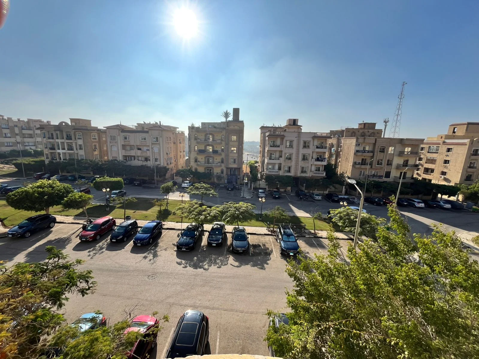 شقة فاخرة للبيع في كمبوند بيفرلي هيلز، الشيخ زايد من سوديك