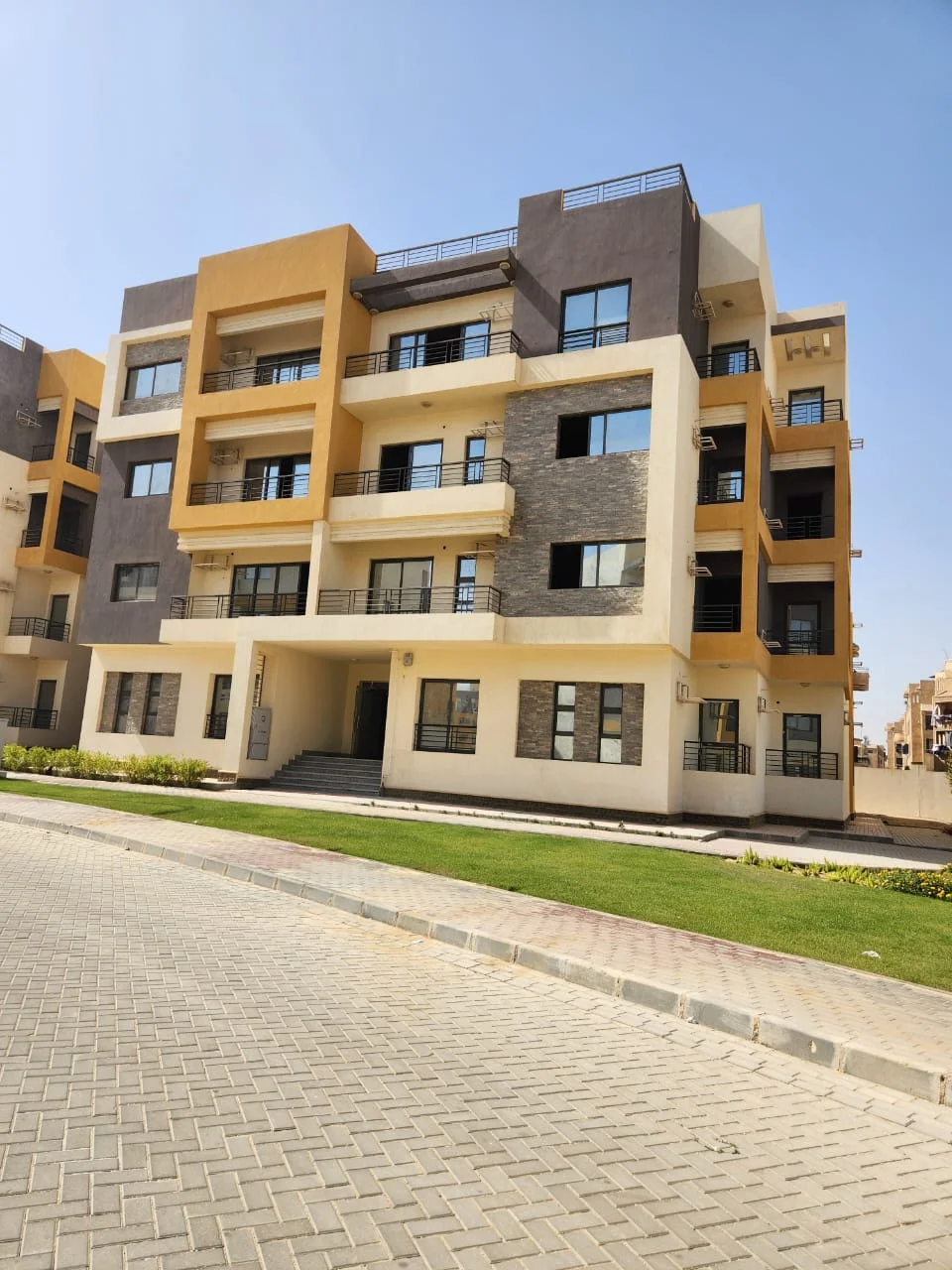 Spacious Apartment for Sale in Tala