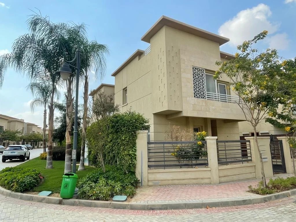 Elegant Villa for Sale in JEDAR