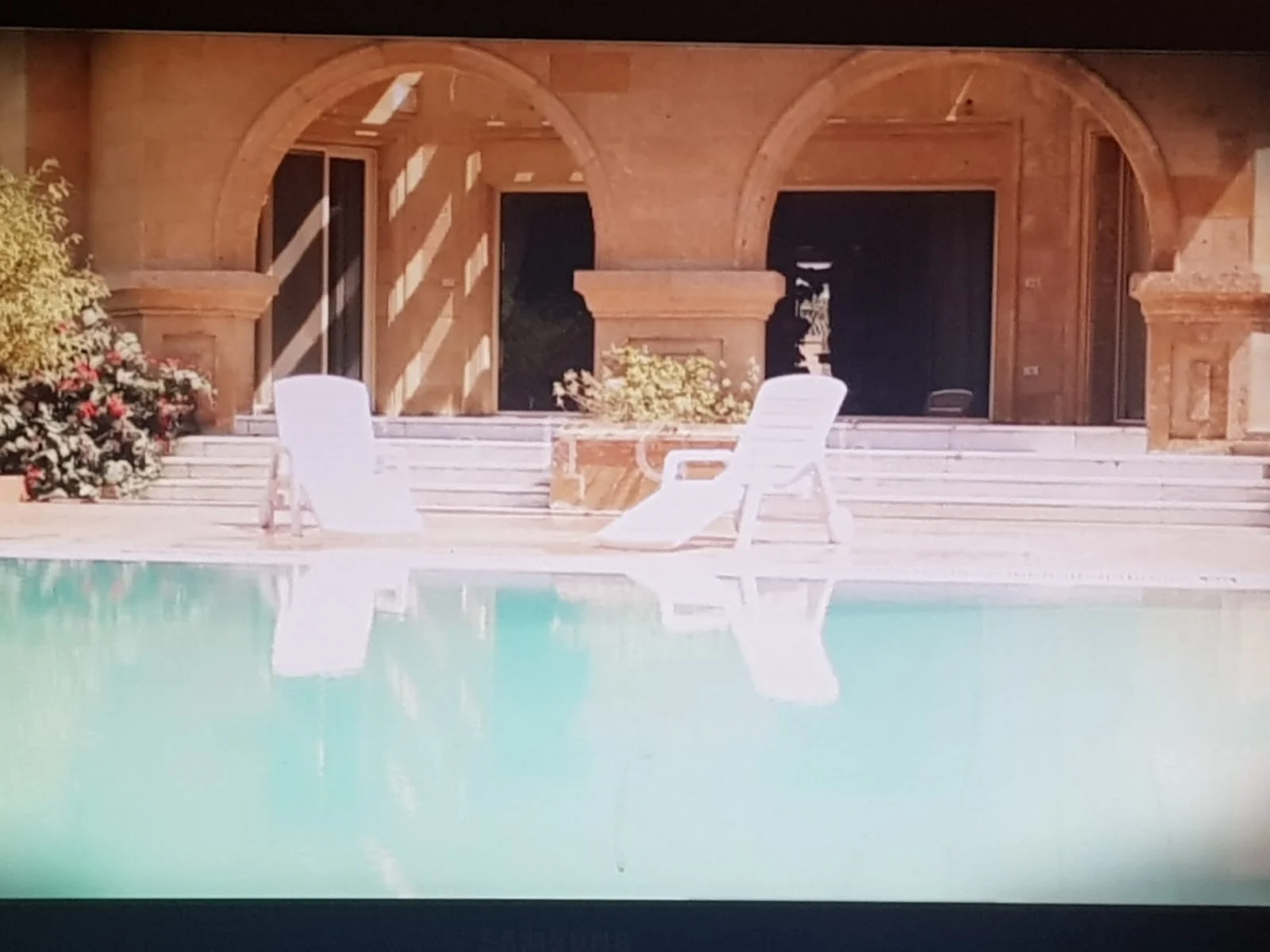 Stunning Villa for Sale in Garana, October