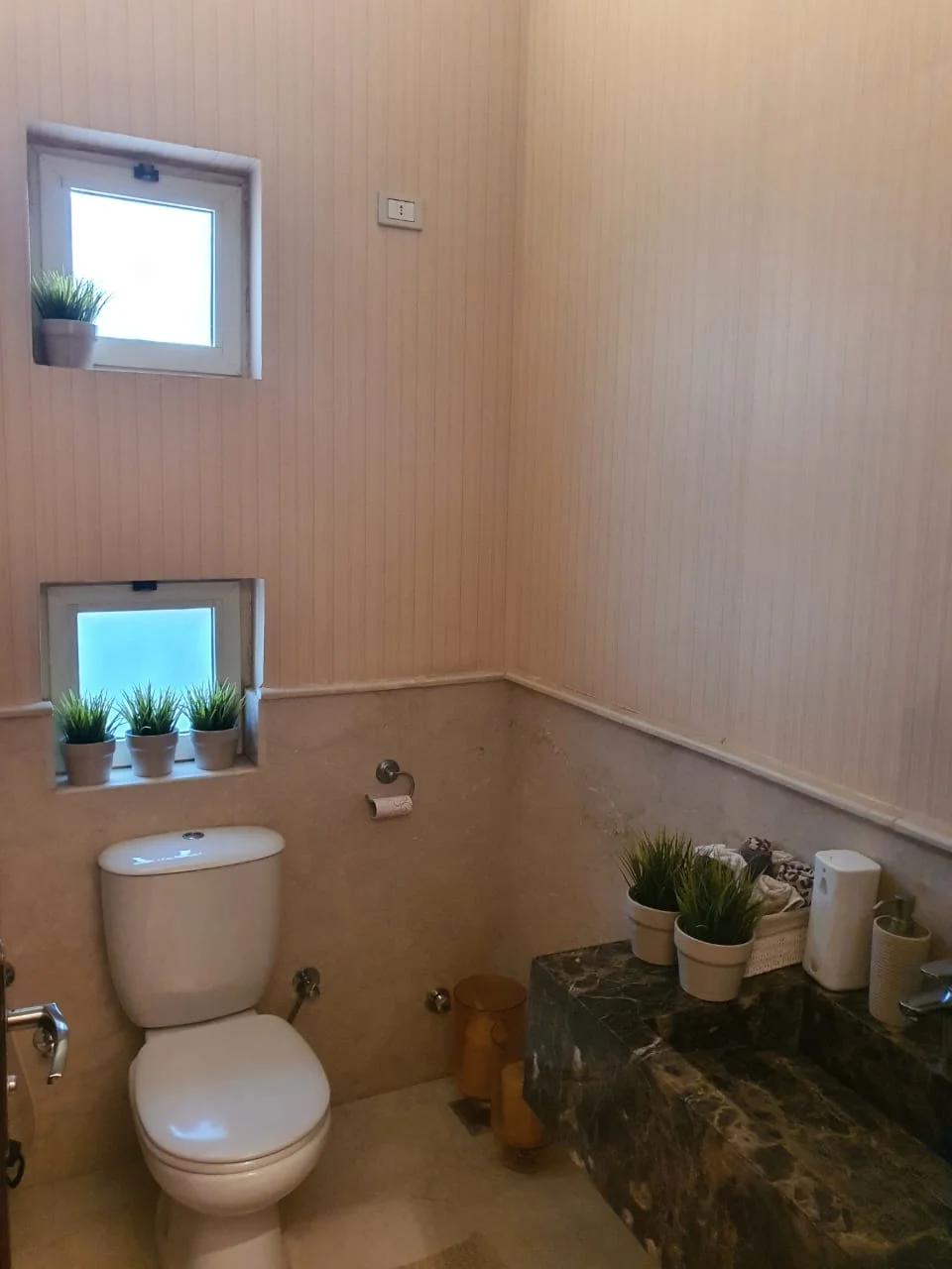 Luxurious Twinhouse for Sale in Jeera