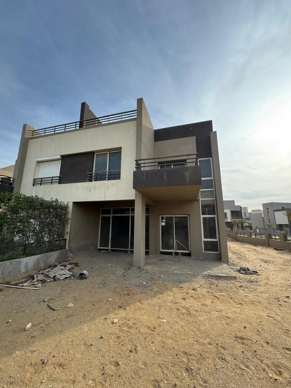Stunning Twinhouse for Sale in The Square