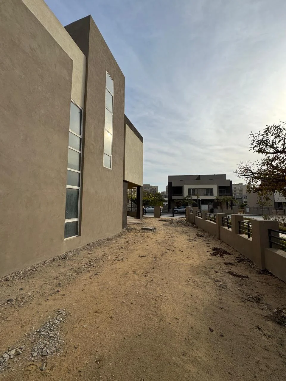 Stunning Twinhouse for Sale in The Square