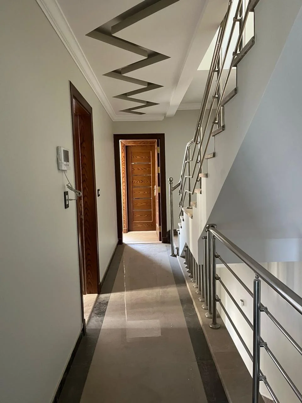 Stunning Twinhouse for Sale in The Crown