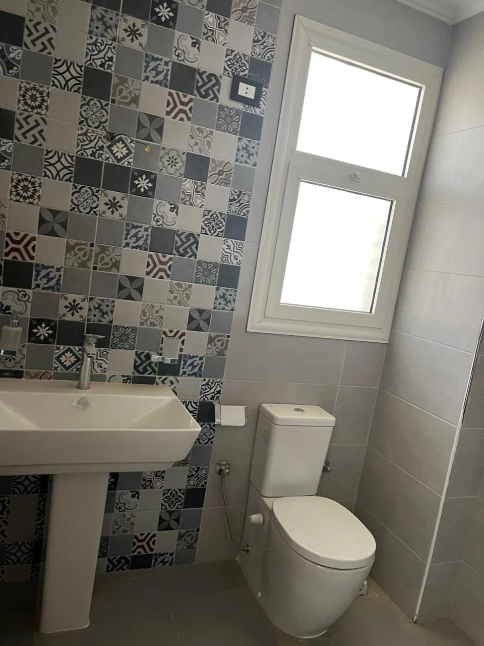 Stunning Twinhouse for Sale in The Crown