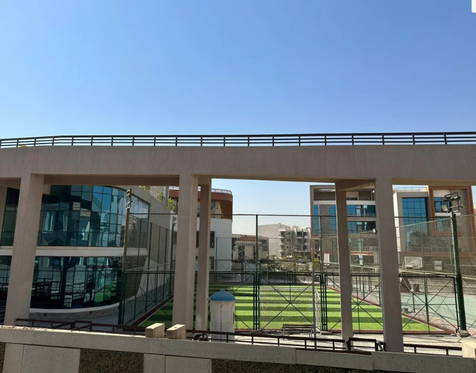 شقة رائعة للبيع في ريجنتس بارك، القاهرة الجديدة من تطويرات الدوليه