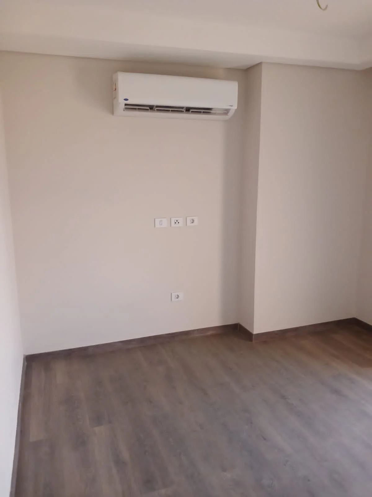 Stunning 2-Bedroom Apartment for Sale in ZED
