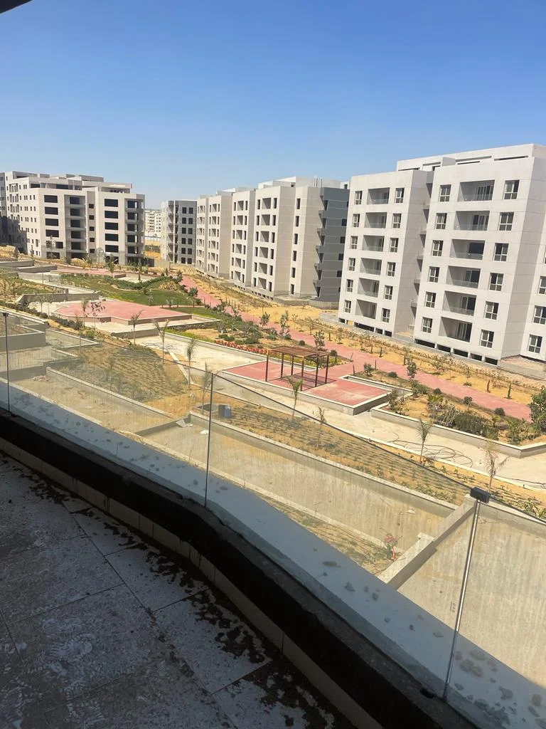 Luxury Apartment for Sale in Zizinia Al Mostakbal