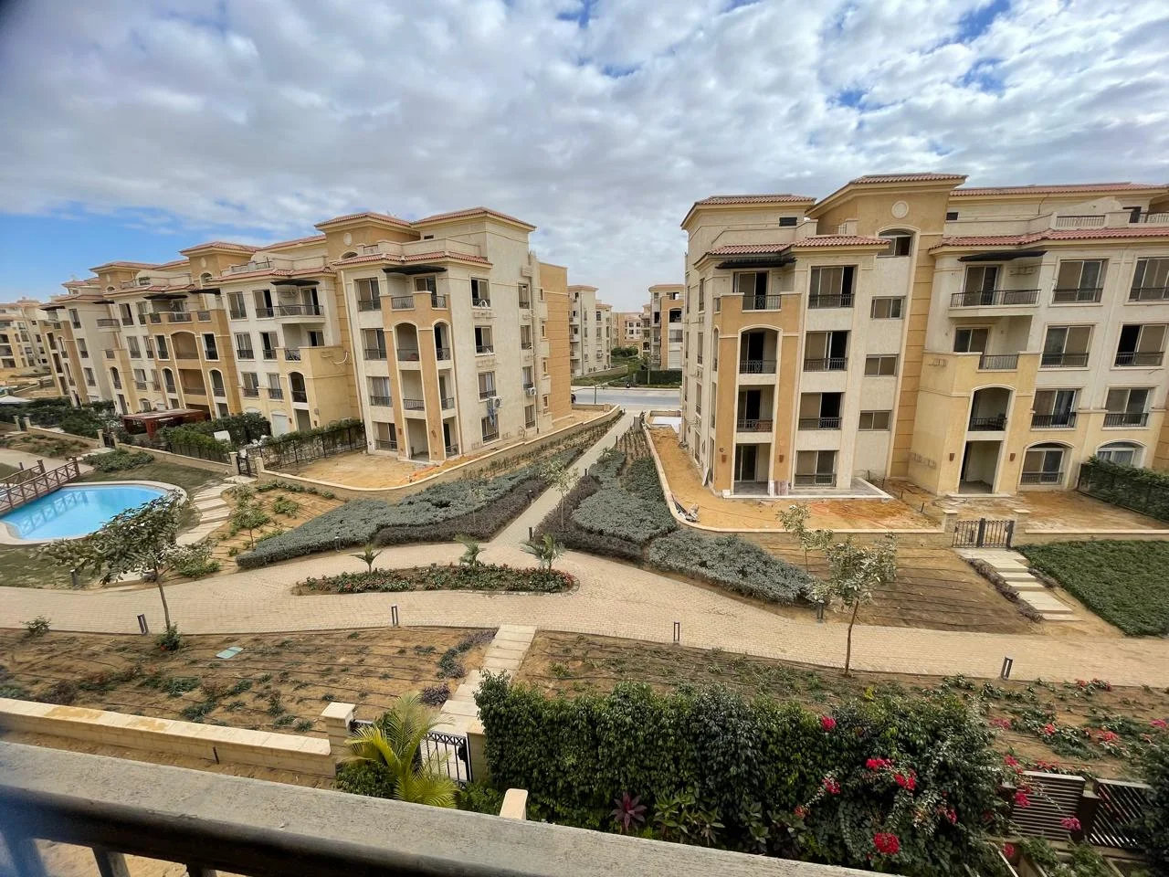 Luxurious Apartment for Sale in Stone Residence - New Cairo