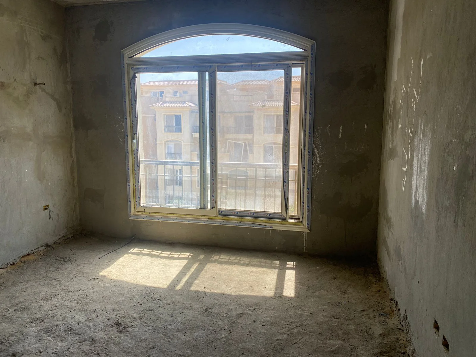 Stunning Corner Penthouse for Sale in Stone Residence - New Cairo