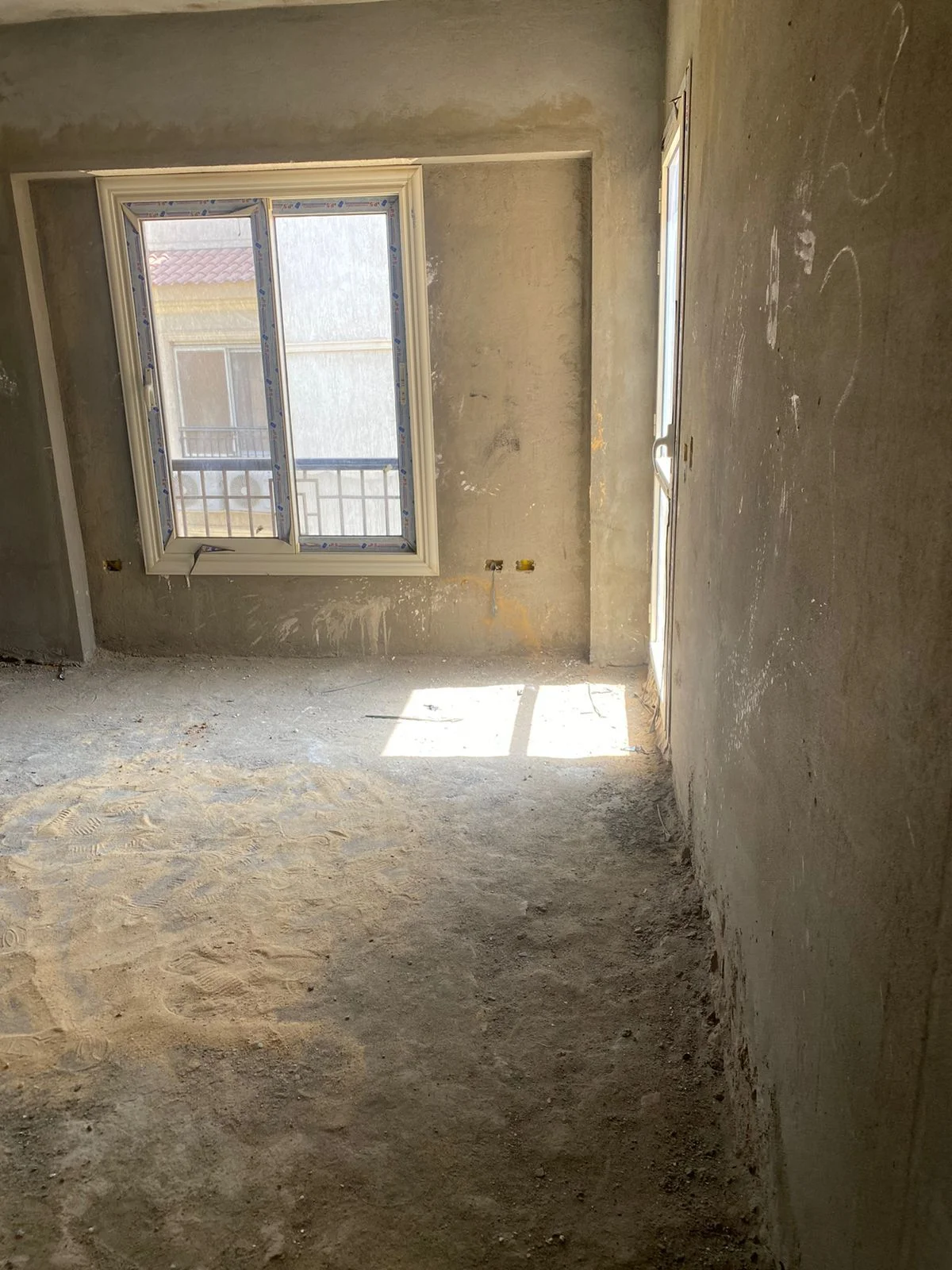 Stunning Corner Penthouse for Sale in Stone Residence - New Cairo