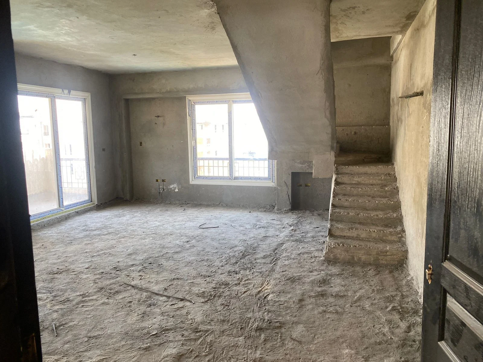 Stunning Corner Penthouse for Sale in Stone Residence - New Cairo