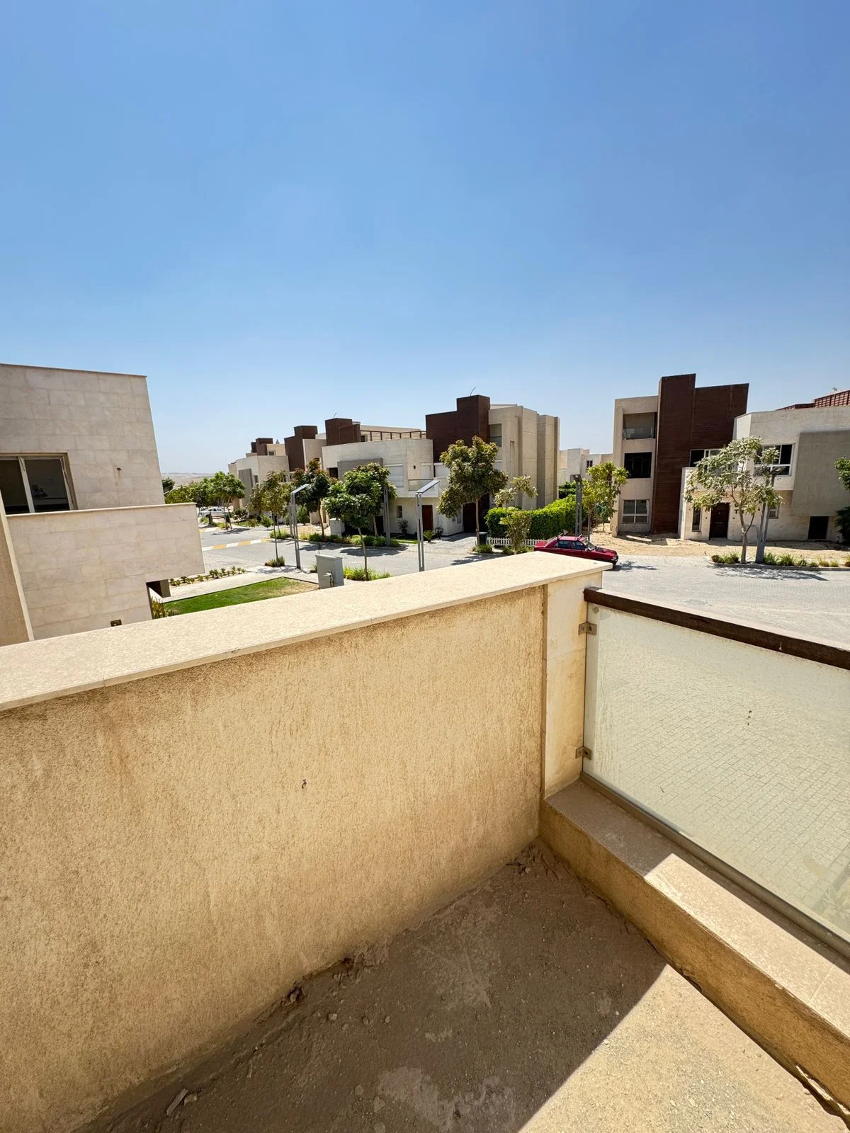تاون هاوس للبيع في كمبوند سوليا