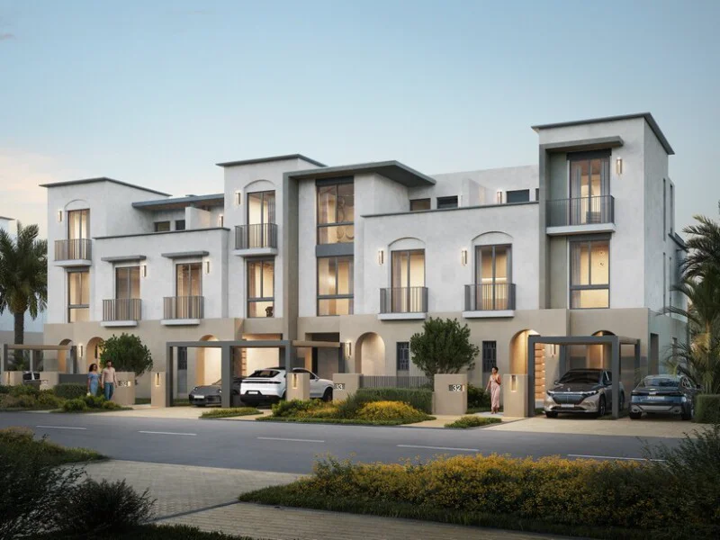 Stunning Townhouse for Sale in City Gate