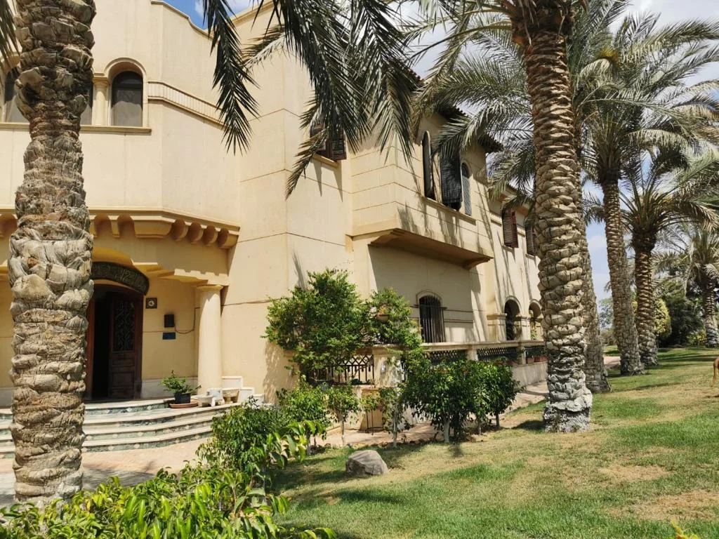 فيلا للبيع في كمبوند سيتي فيو، 6 أكتوبر من شركة جي العقارية