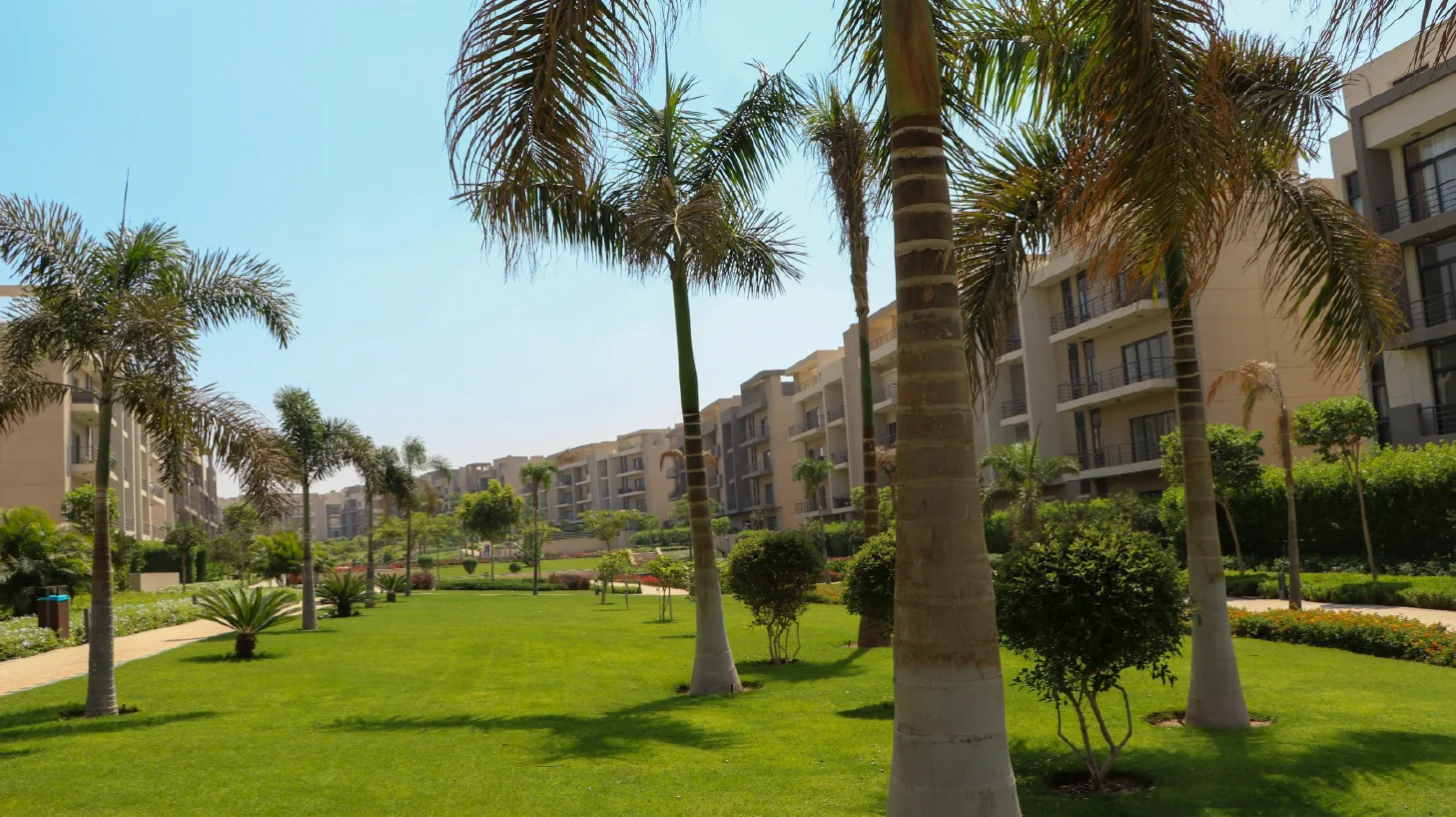 Stunning Apartment for Sale in Fifth Square