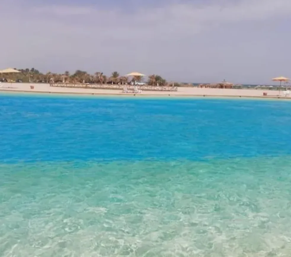 شاليه رائع مكون من 3 غرف نوم للبيع في كيب باي بلومار لاسيرينا، العين السخنة