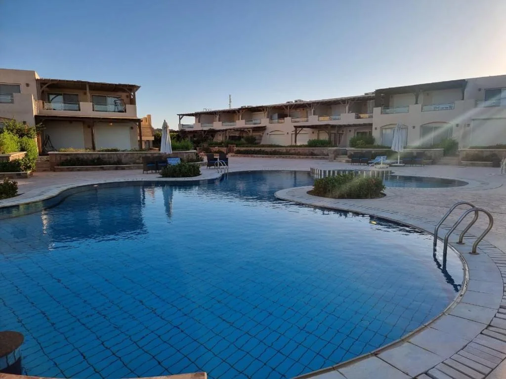 Chalet for Sale in Laguna Bay