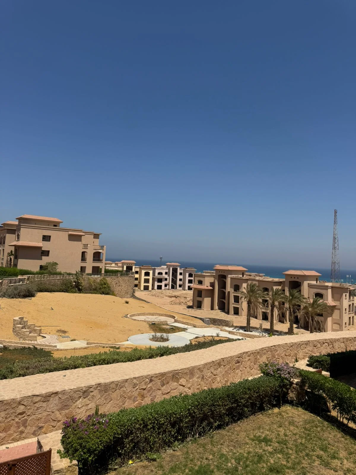 Chalet for Sale in Laguna Bay