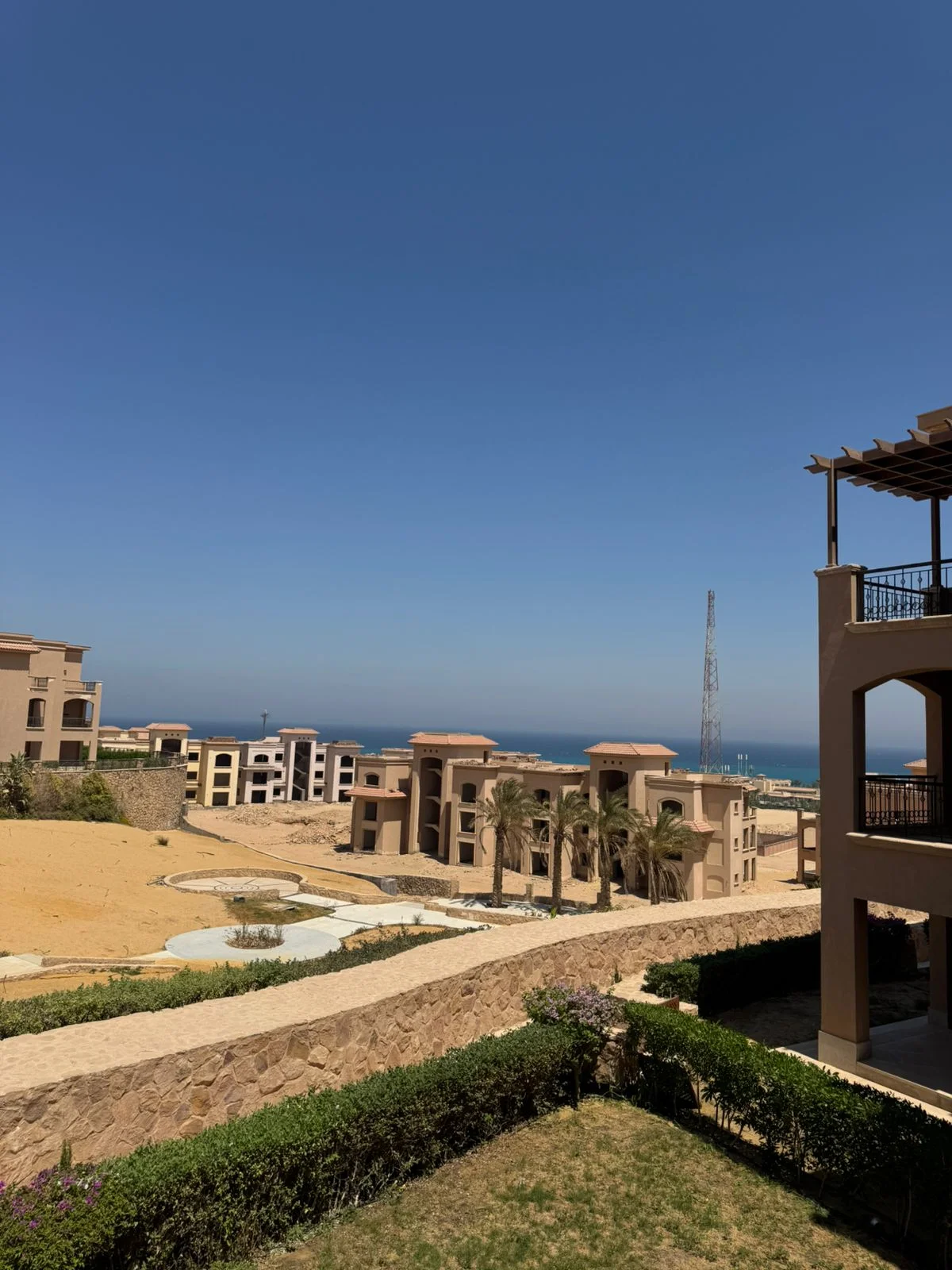 Chalet for Sale in Laguna Bay