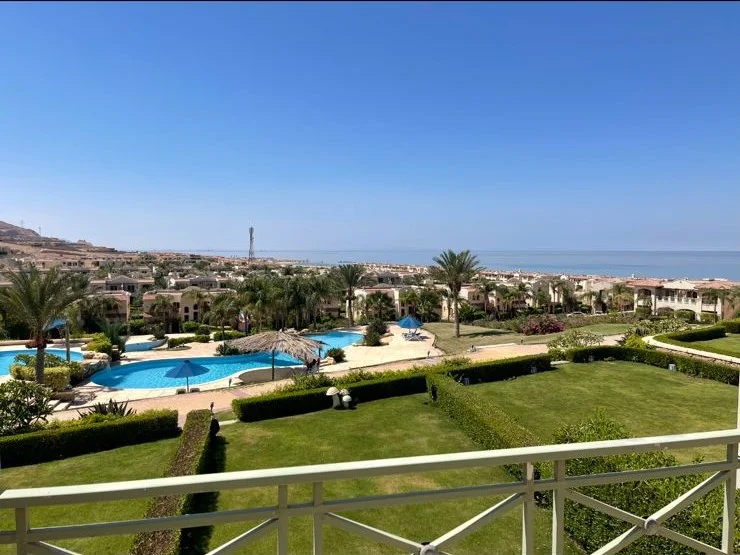 Chalet for Sale in La Vista 6