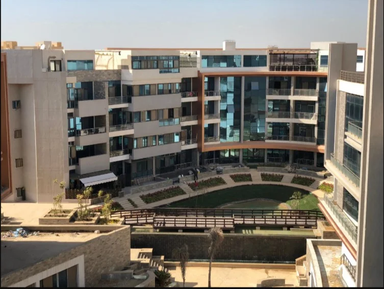 Luxurious Apartment for Sale in La Mirada