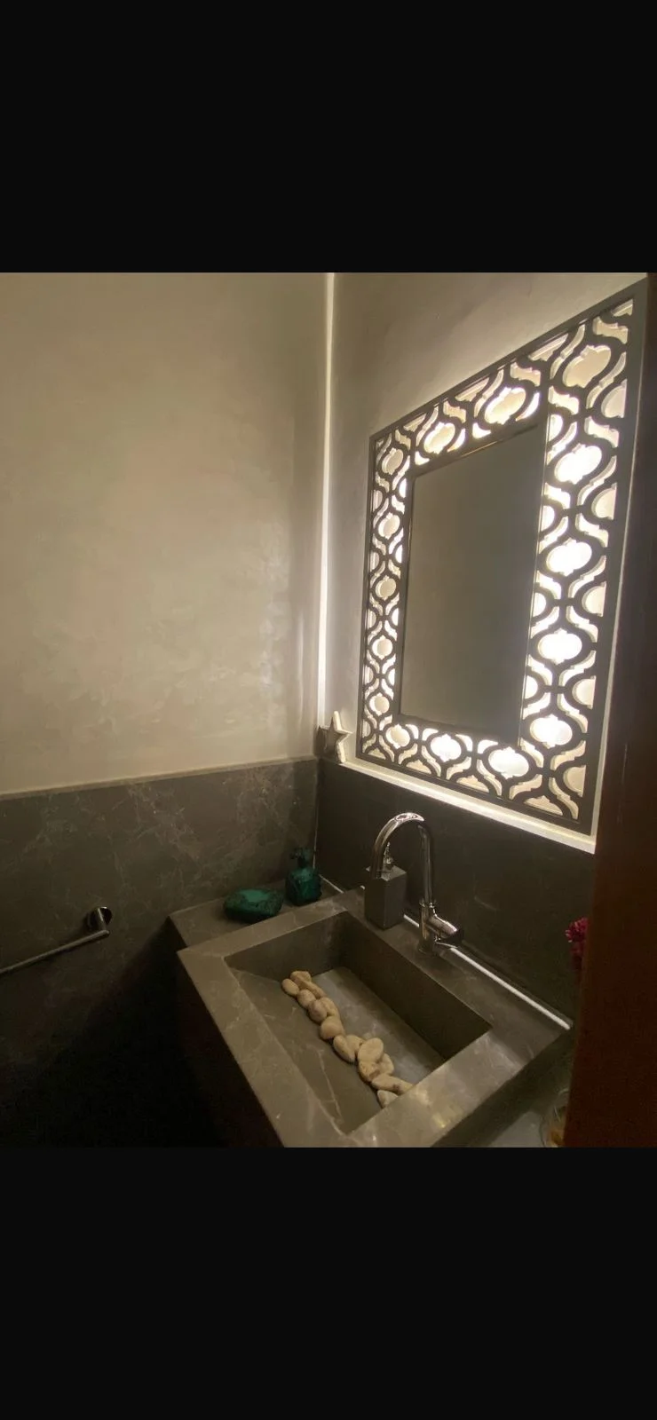 شقة فاخرة للبيع في كمبوند ليك فيو ريزيدنس