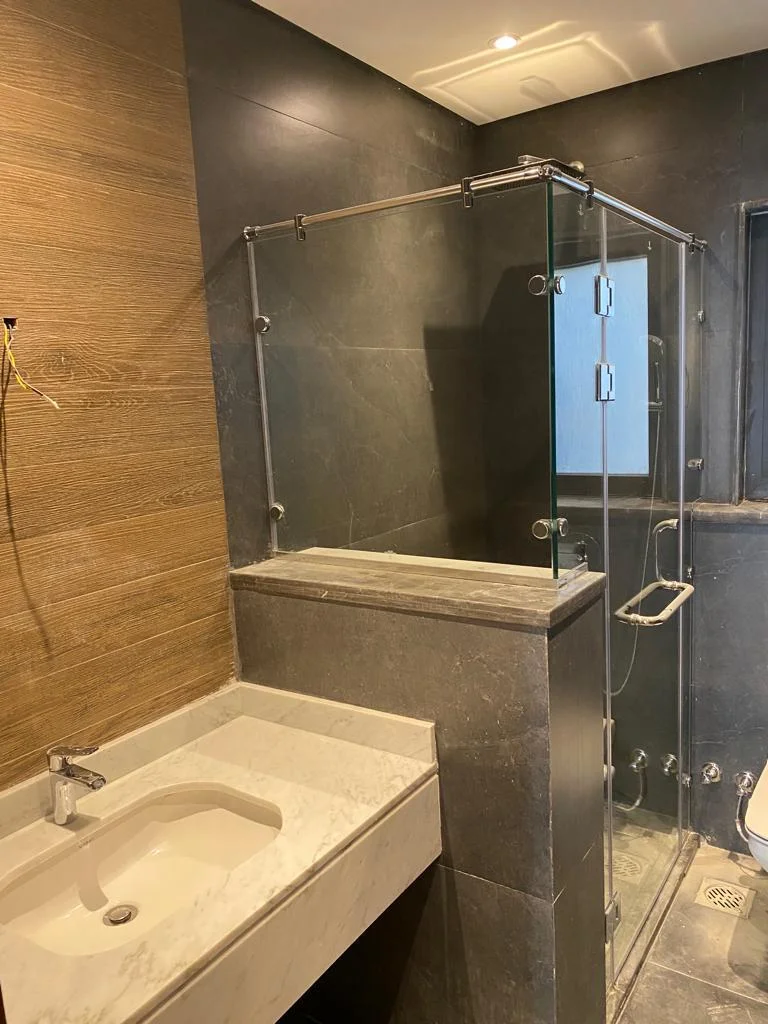 Elegant 3-Bedroom Penthouse for Sale in Lake View Residence, Golden Square by Lake View Development