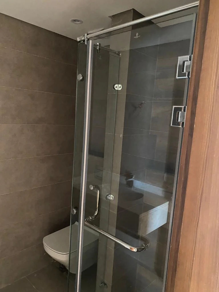 Elegant 3-Bedroom Penthouse for Sale in Lake View Residence, Golden Square by Lake View Development