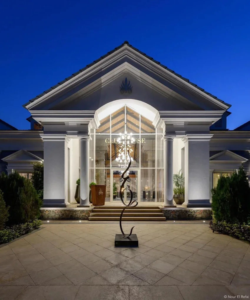 Stunning Villa for Sale in Mountain View 1.1 - 3 Bedrooms in North Investors