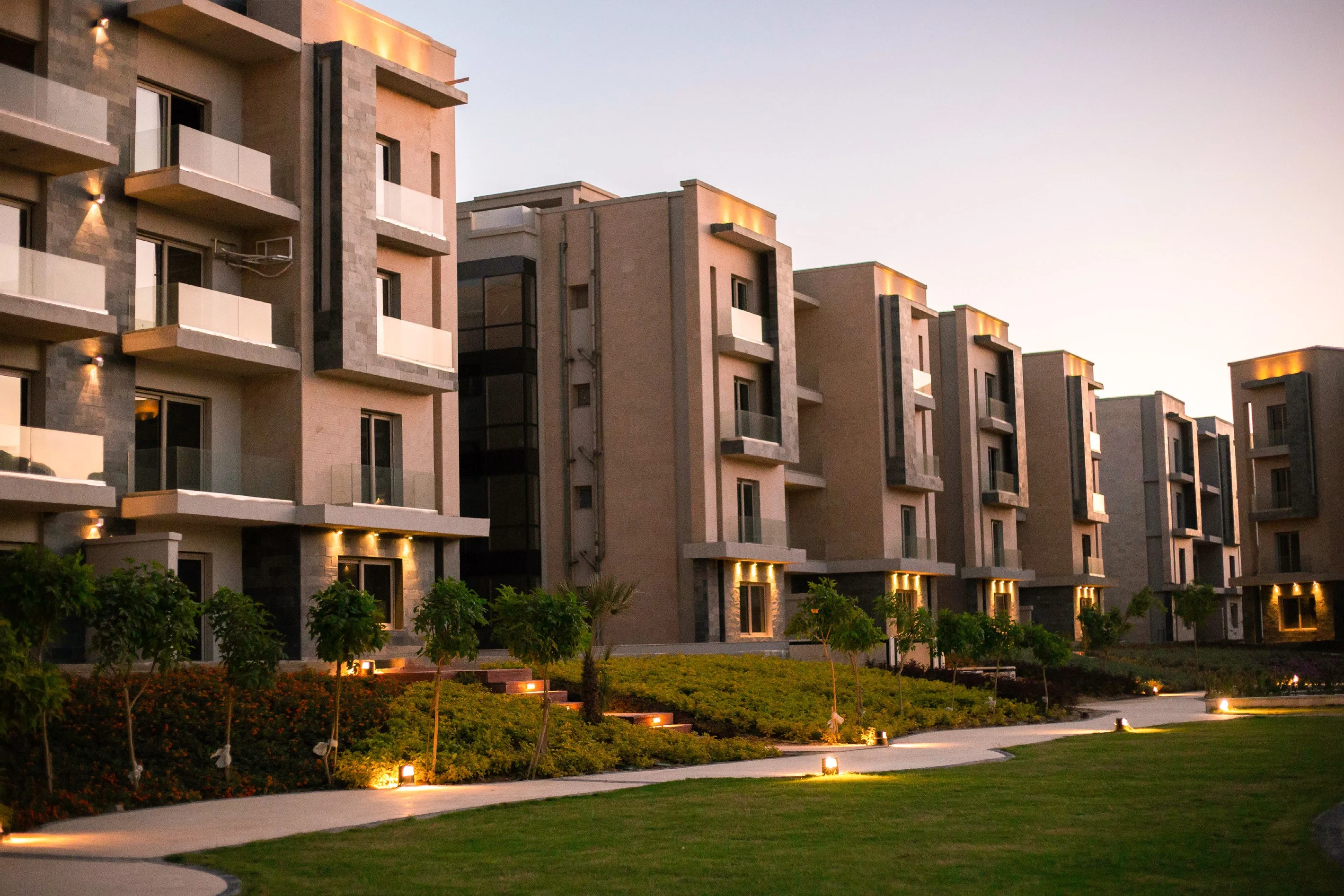 3-Bed Apartment for Sale in Galleria Residence, New Cairo — 162 m²