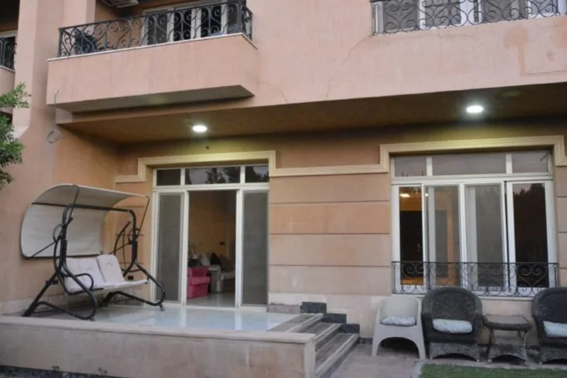 توين هاوس مذهل للبيع في اكاسيا بالتجمع الأول مع تصميم واسع