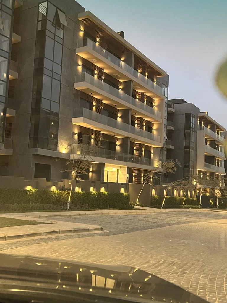 3-Bedroom Ground-Floor Apartment with 120 m² Garden & Pool Access in El Patio Oro, New Cairo — La Vista Developments